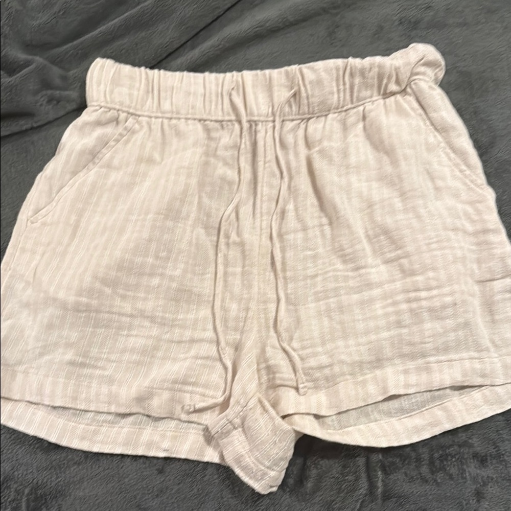 Time and Tru Cream High Waist Shorts